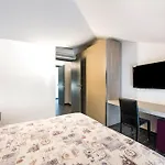 Penthouse *