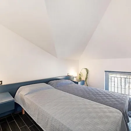 Penthouse בית נופש *