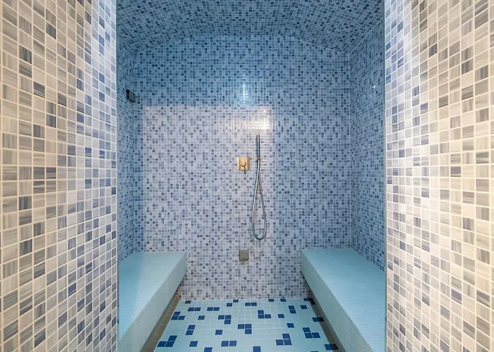 Holiday home Penthouse Colonno